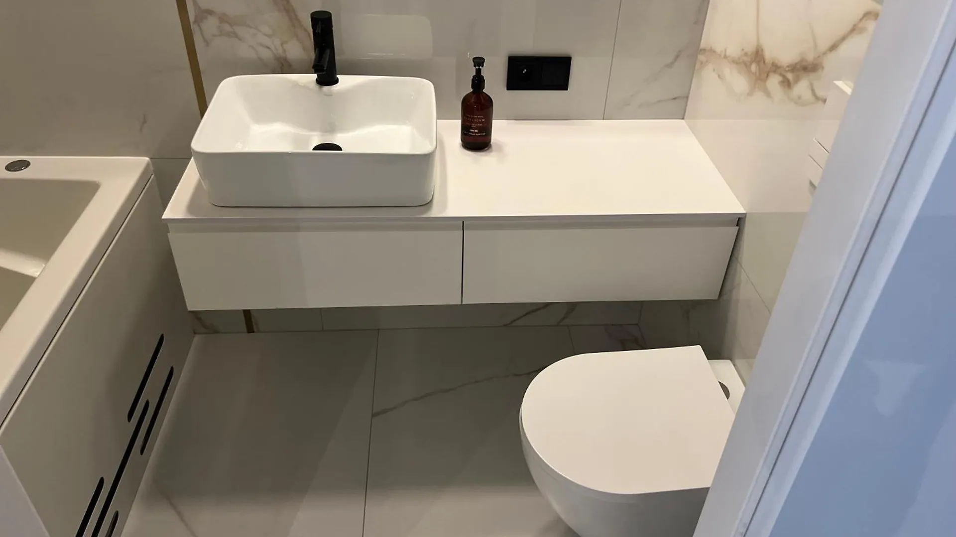 بيت الحب فندق Plac Wolnosci 7 Redhottube بوزنان